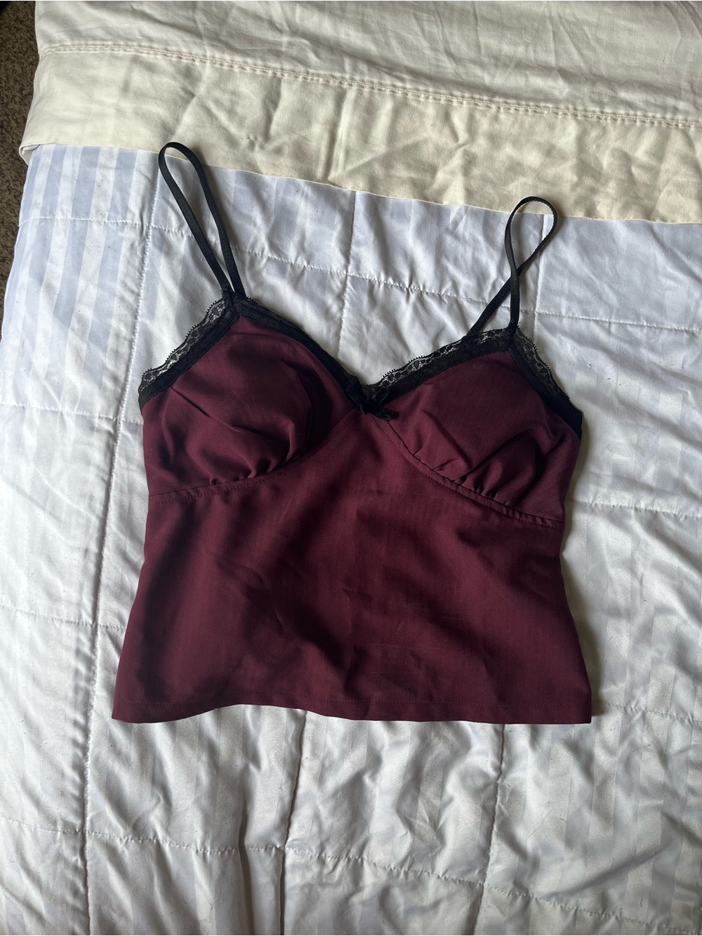 No boundaries burgundy lace cami
